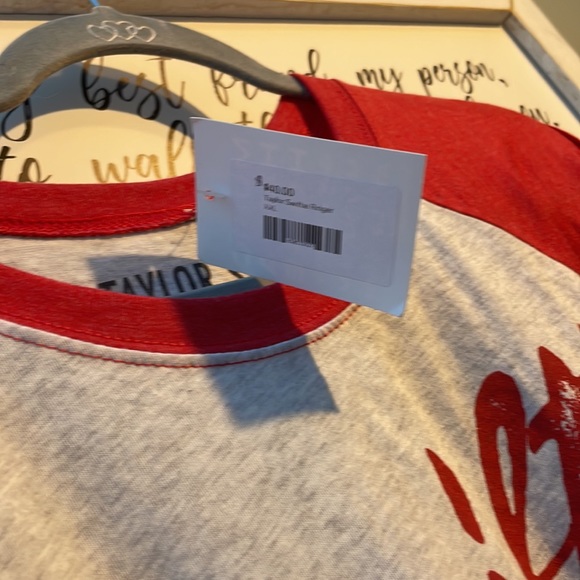 🆕🔥 Original Taylor Swift Swifty T shirt - Picture 5 of 6